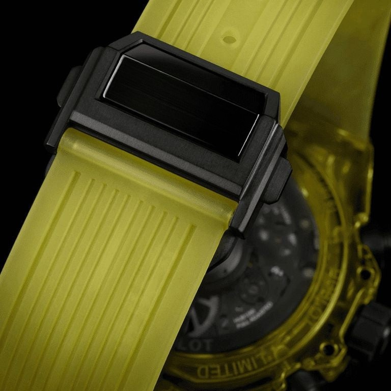 Black Yellow Sapphire 42mm Herrenchronograph